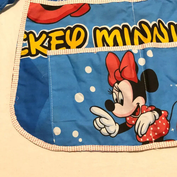 Mickey Minnie Mouse Activity Apron with  Pockets - Picture 5 of 15